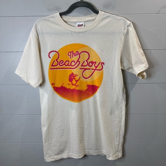 Anvil Tops - Anvil | The Beach Boys Band Tour Graphic Tshirt Size Small